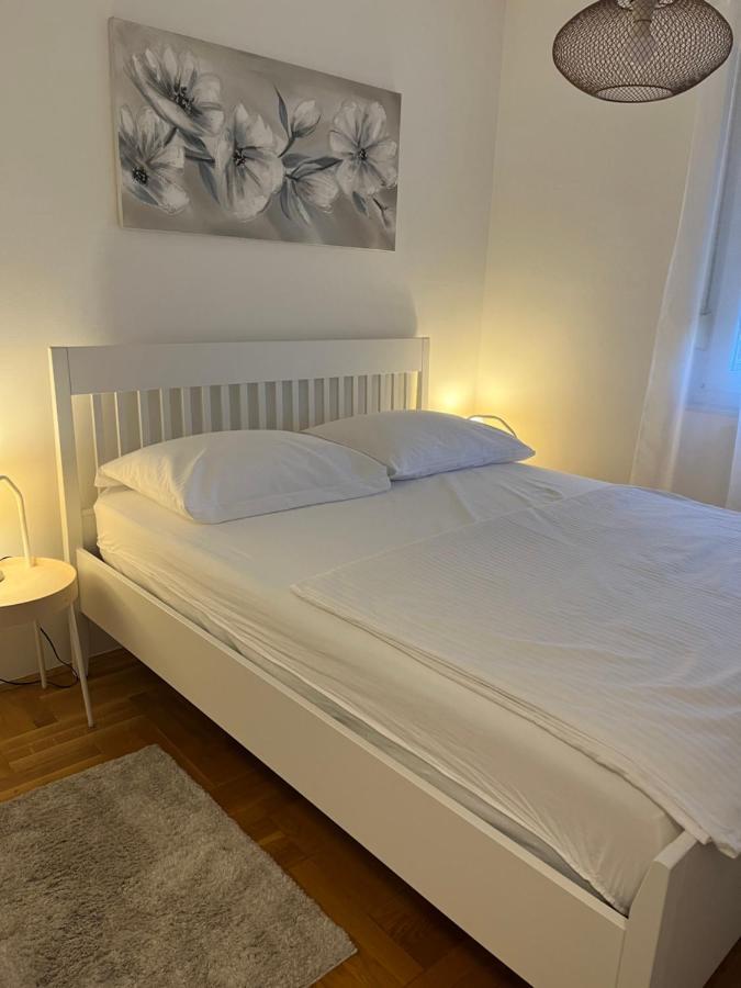 Break Arena Apartment